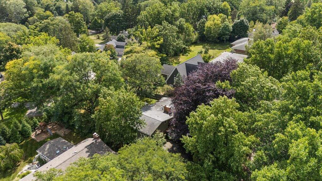 4 Bedroom Single Family Home/House's Image 43