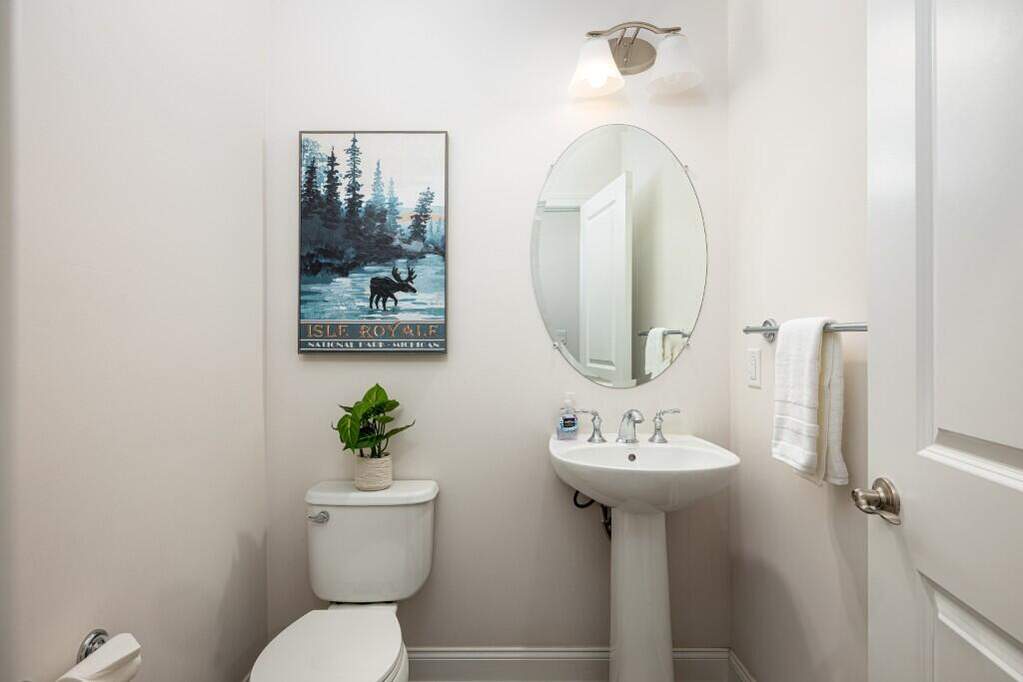 3 Bedroom Apartment/Flat's Image 35