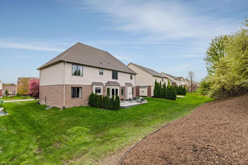 4 Bedroom Single Family Home/House's Image 24
