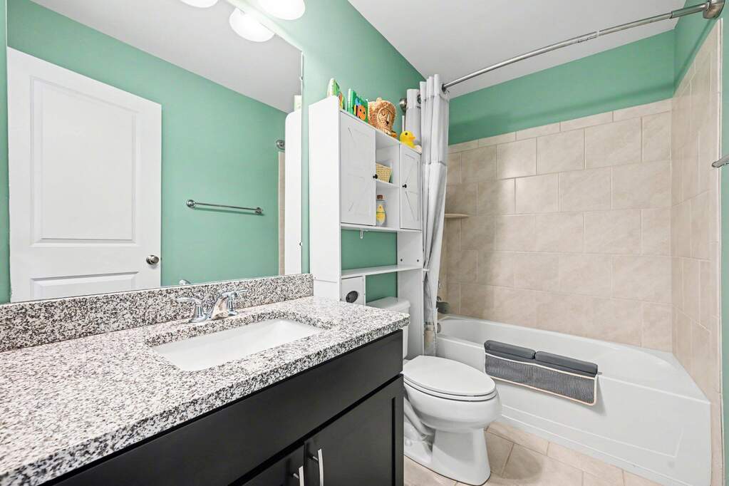 4 Bedroom Villa/Townhouse's Image 22