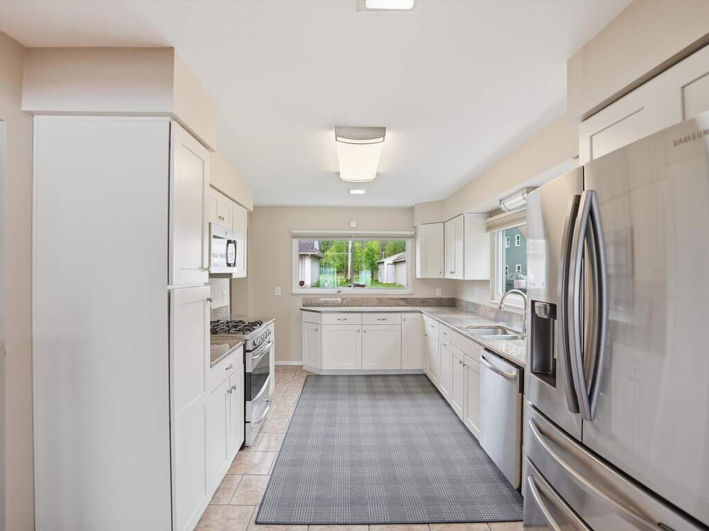 3 Bedroom Single Family Home/House's Image 19