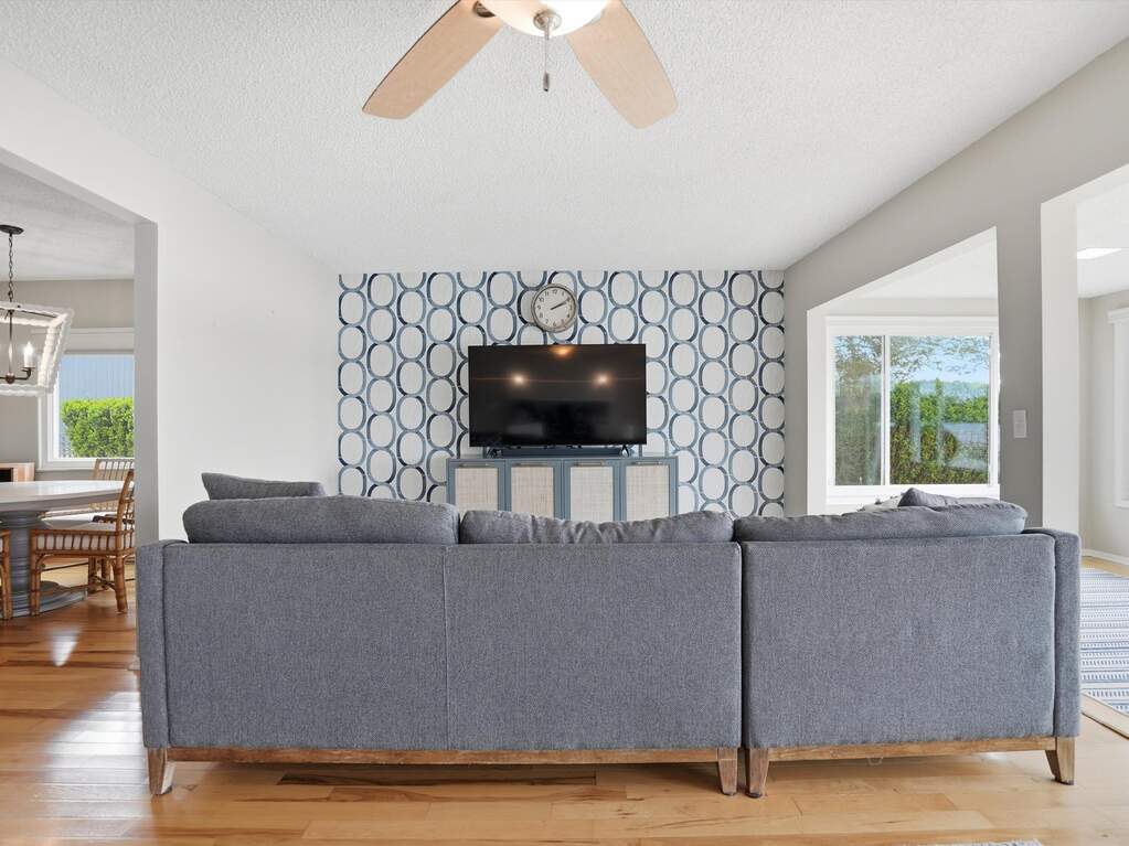3 Bedroom Single Family Home/House's Image 24