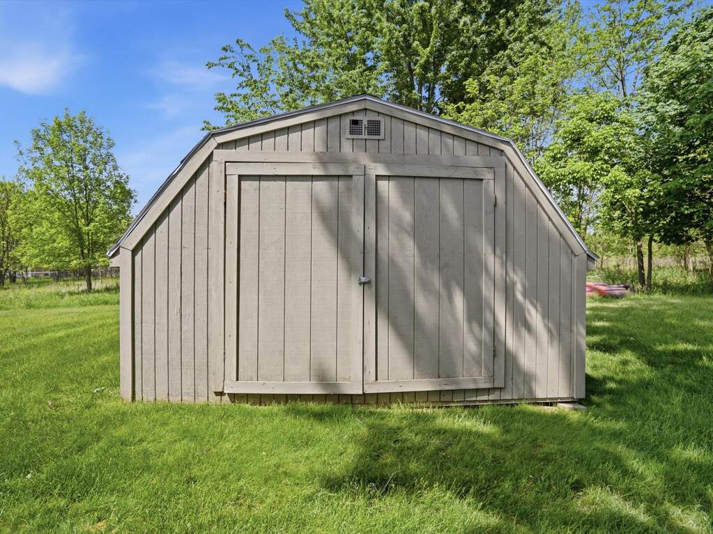 3 Bedroom Single Family Home/House's Image 46