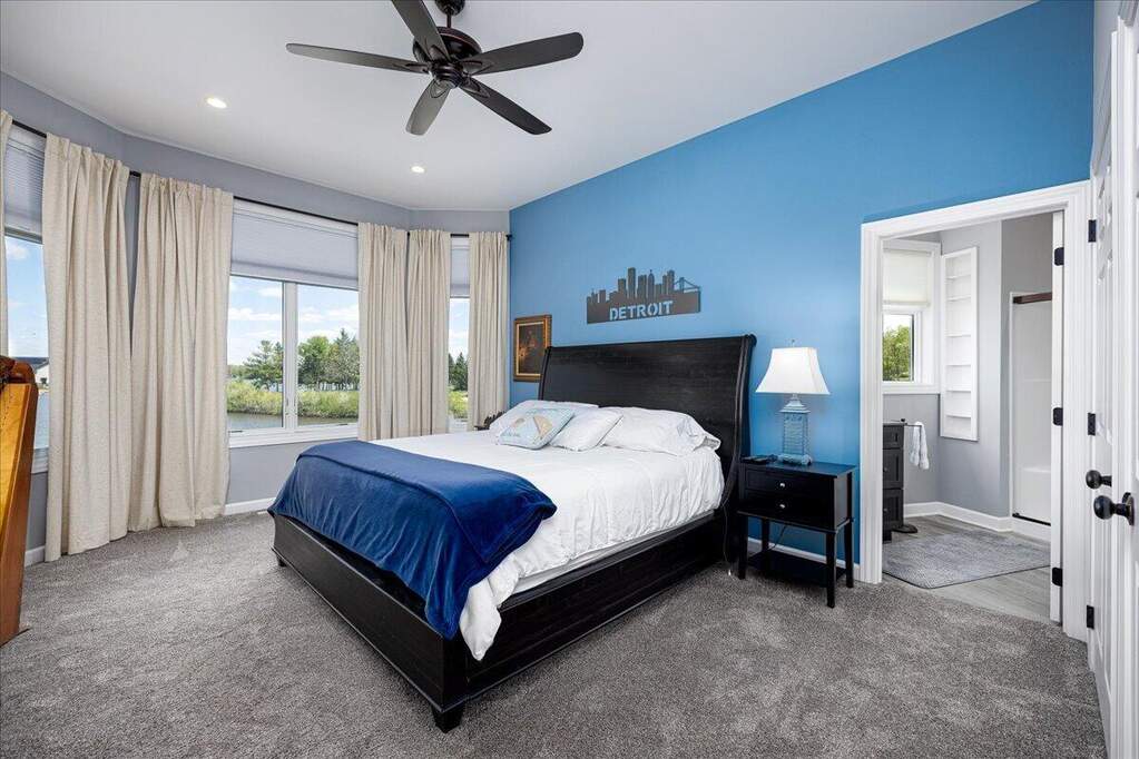 5 Bedroom Single Family Home/House's Image 25