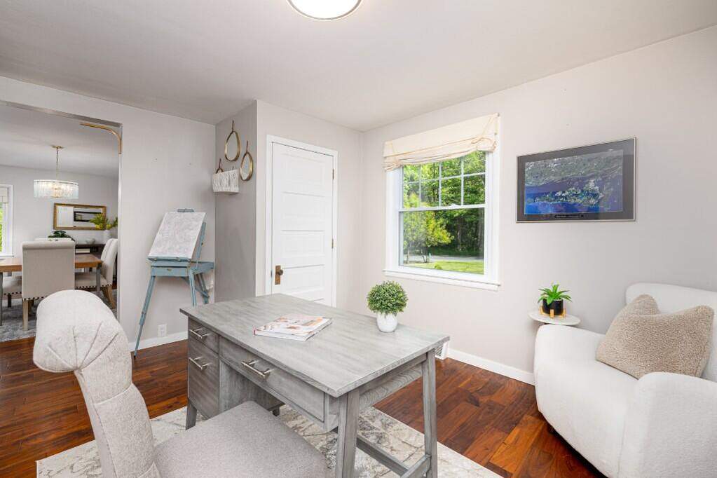 3 Bedroom Single Family Home/House's Image 7