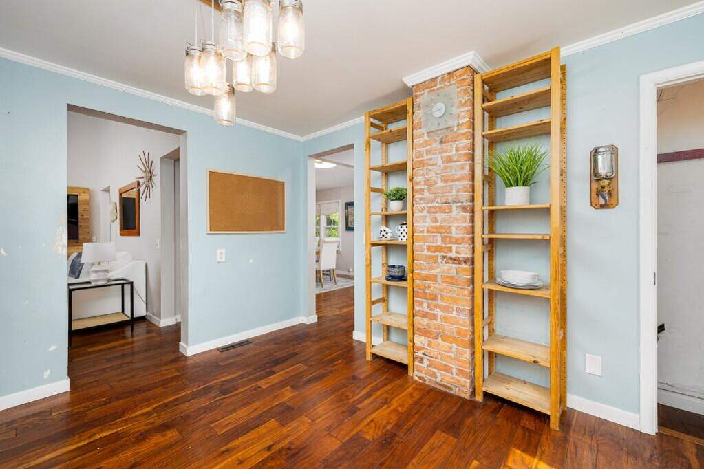 3 Bedroom Single Family Home/House's Image 12
