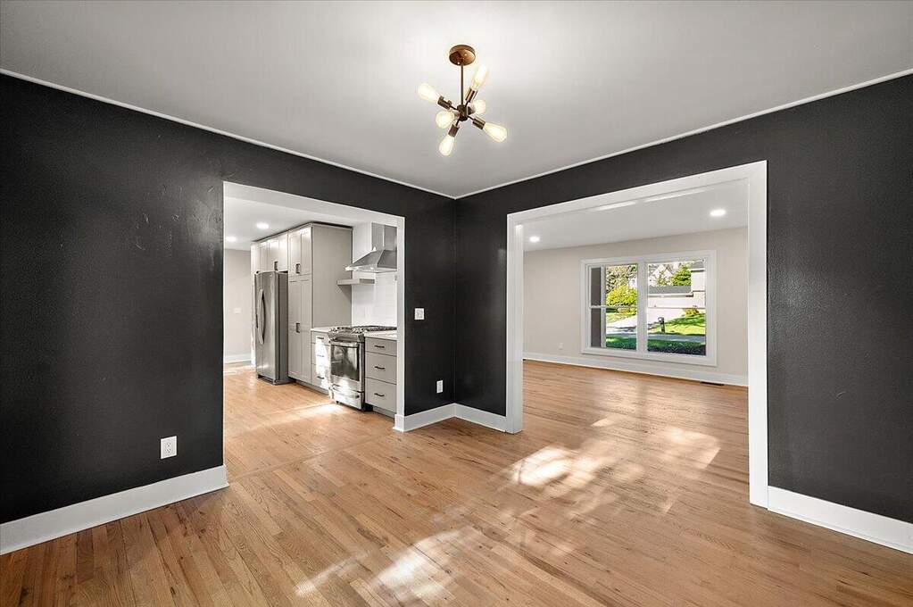 4 Bedroom Single Family Home/House's Image 20