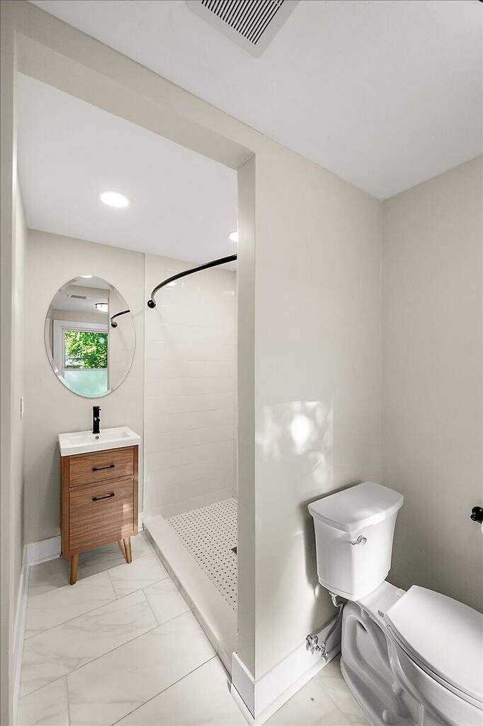 4 Bedroom Single Family Home/House's Image 48
