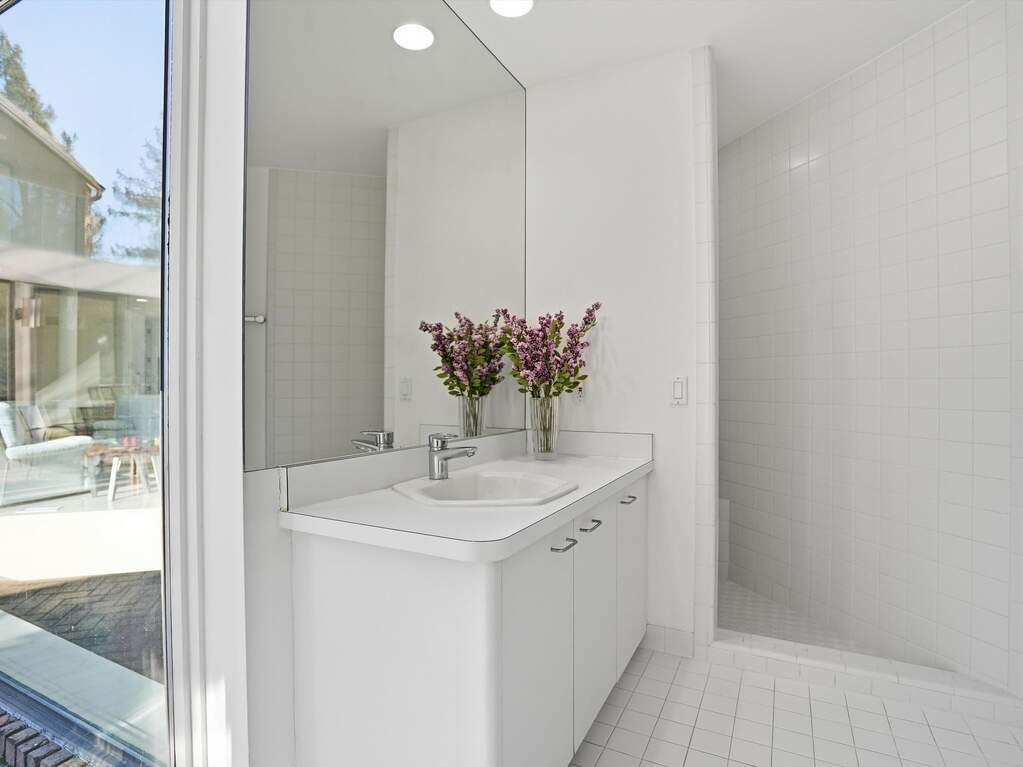 4 Bedroom Single Family Home/House's Image 52