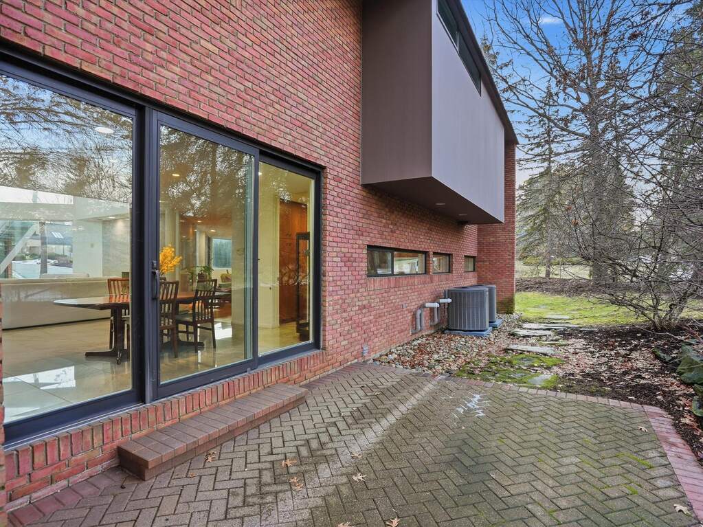 4 Bedroom Single Family Home/House's Image 80