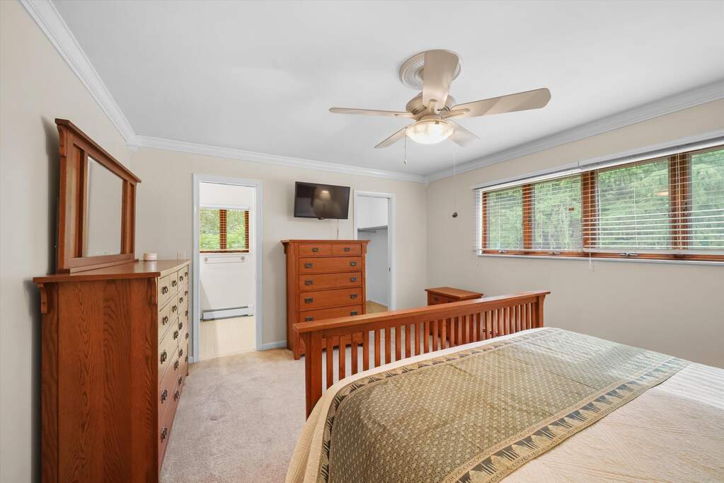 4 Bedroom Single Family Home/House's Image 23