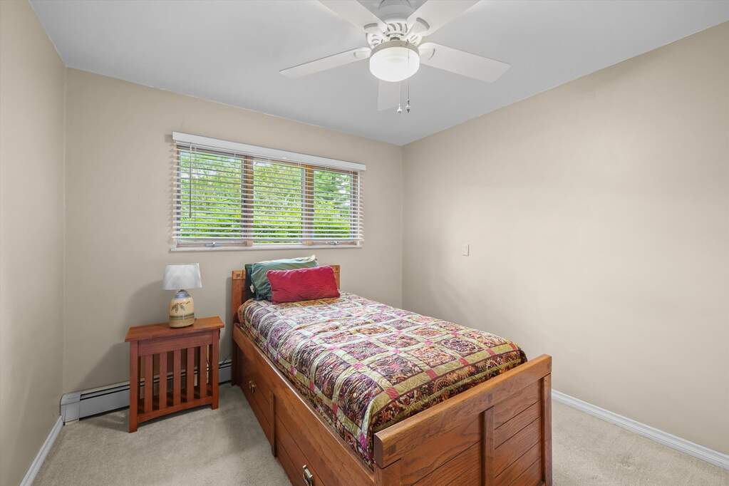 4 Bedroom Single Family Home/House's Image 28
