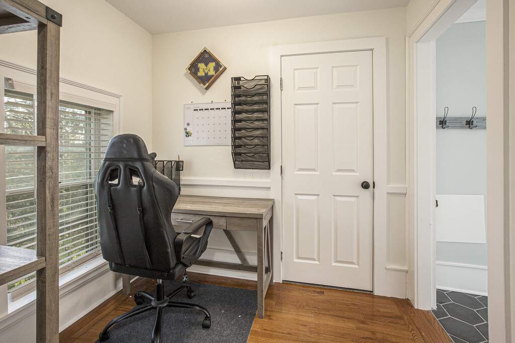 3 Bedroom Single Family Home/House's Image 12