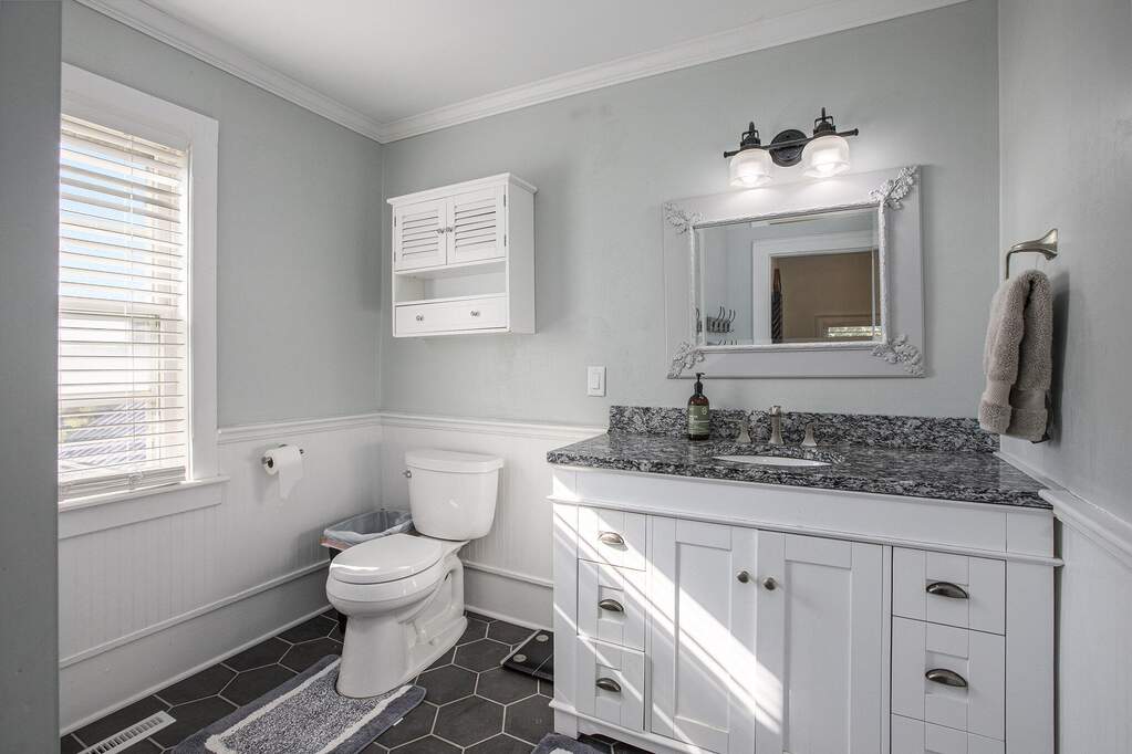 3 Bedroom Single Family Home/House's Image 13