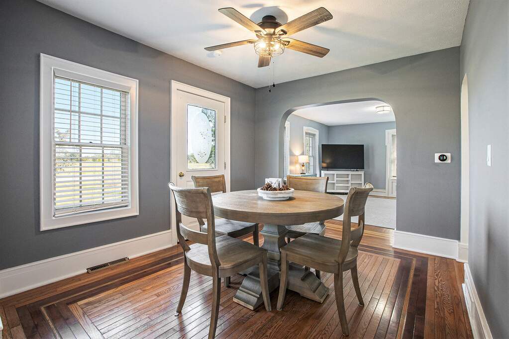 3 Bedroom Single Family Home/House's Image 4