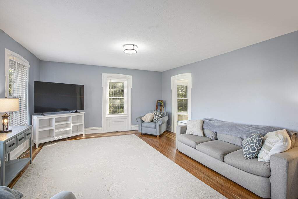 3 Bedroom Single Family Home/House's Image 5