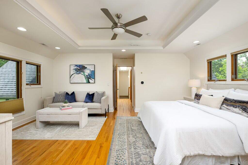 5 Bedroom Single Family Home/House's Image 31