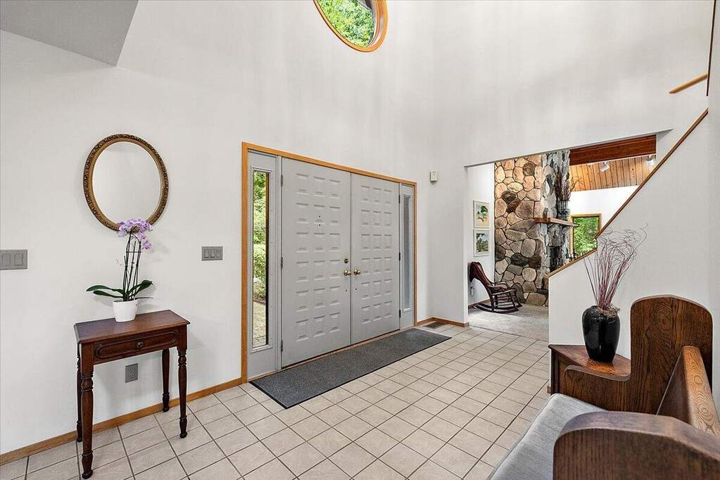 4 Bedroom Single Family Home/House's Image 32
