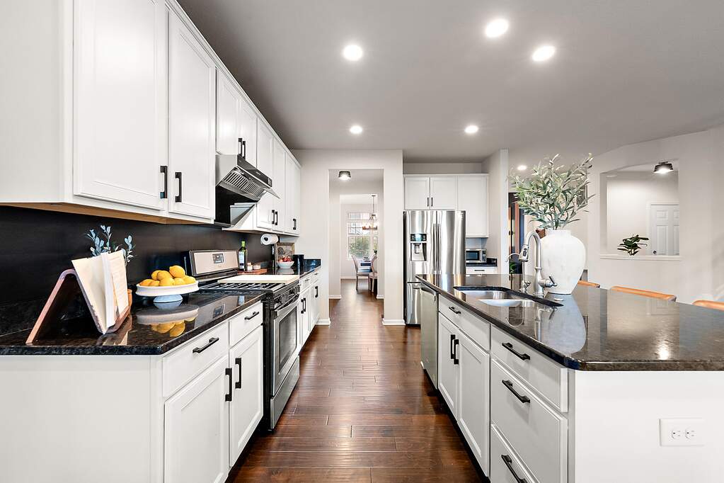5 Bedroom Single Family Home/House's Image 17