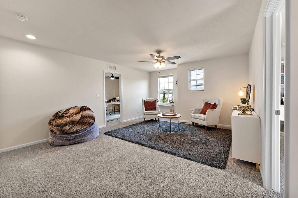 5 Bedroom Single Family Home/House's Image 28