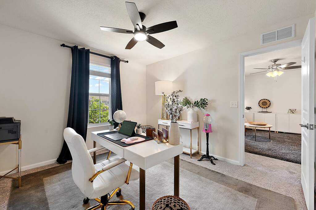 5 Bedroom Single Family Home/House's Image 33
