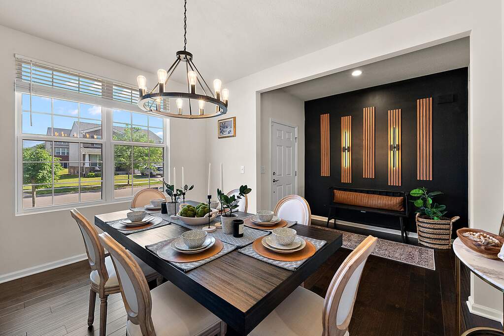 5 Bedroom Single Family Home/House's Image 5