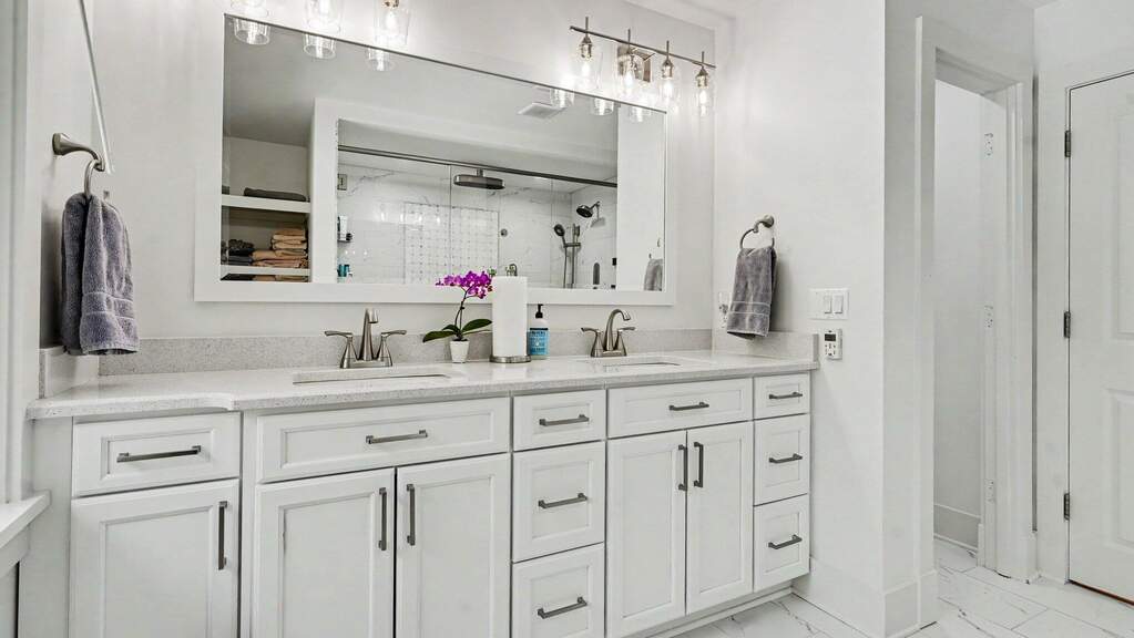 4 Bedroom Single Family Home/House's Image 22