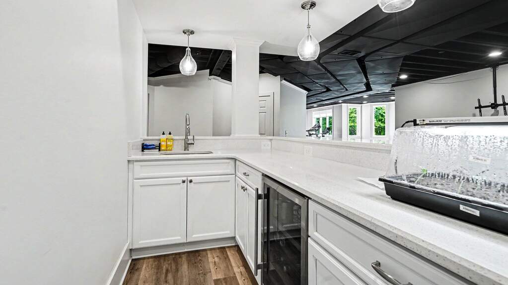 4 Bedroom Single Family Home/House's Image 37