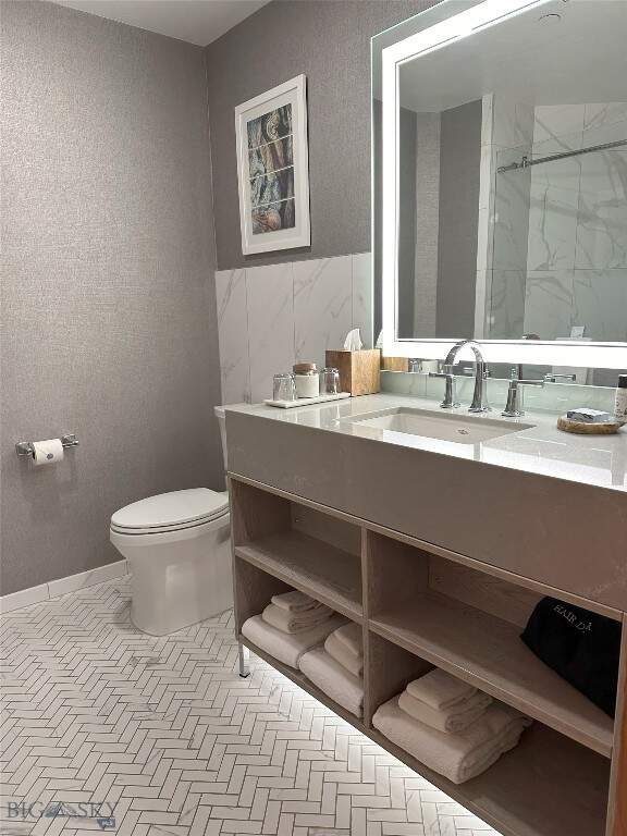 Room 405 bathroom