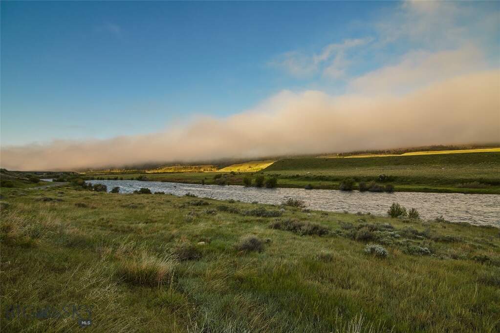 Land/Vacant Land's Image 24