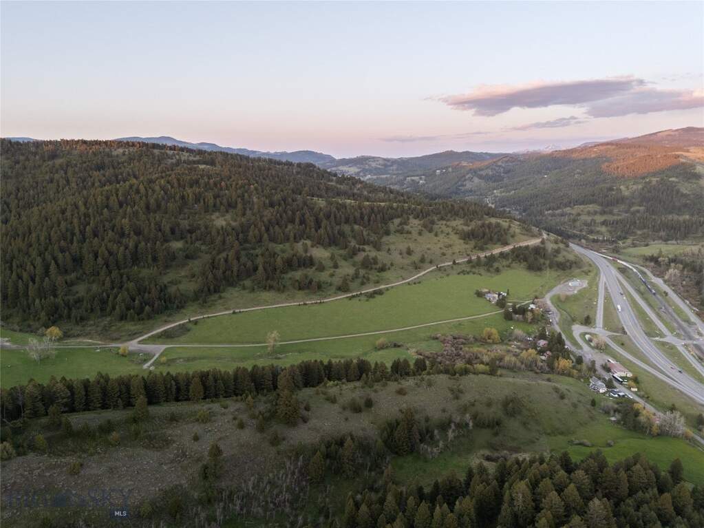 Land/Vacant Land's Image 8