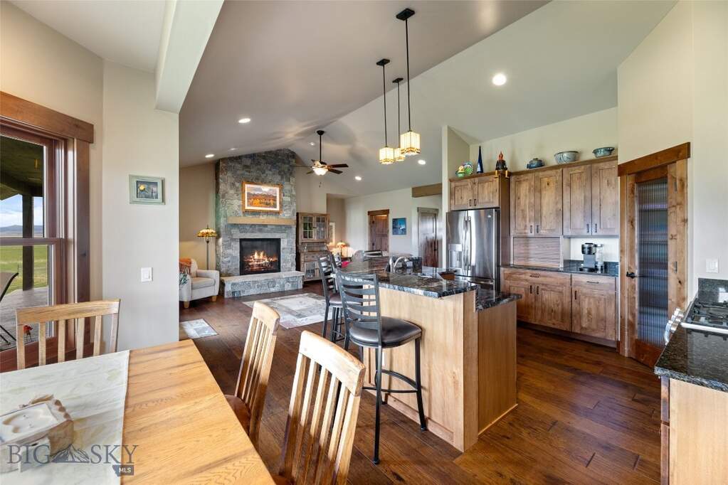 4 Bedroom Single Family Home/House's Image 24