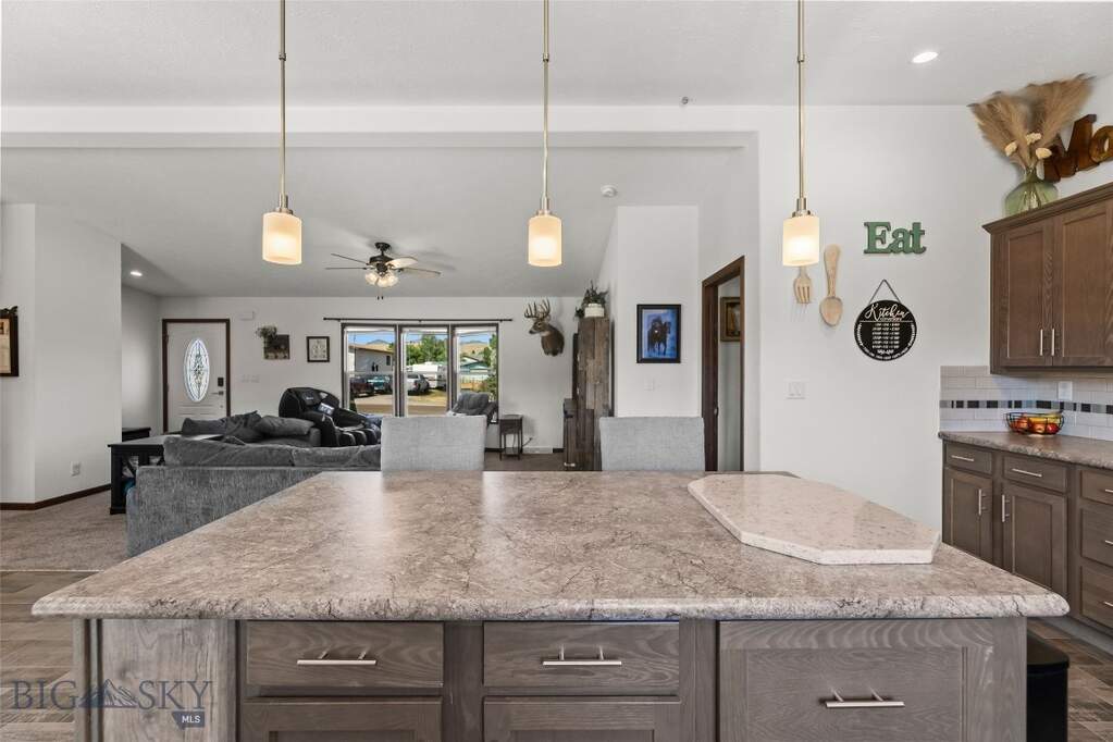 3 Bedroom Single Family Home/House's Image 10