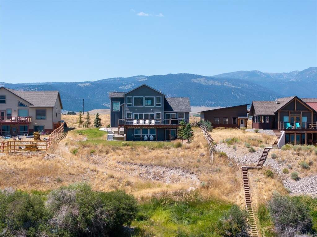 4 Bedroom Single Family Home/House's Image 75