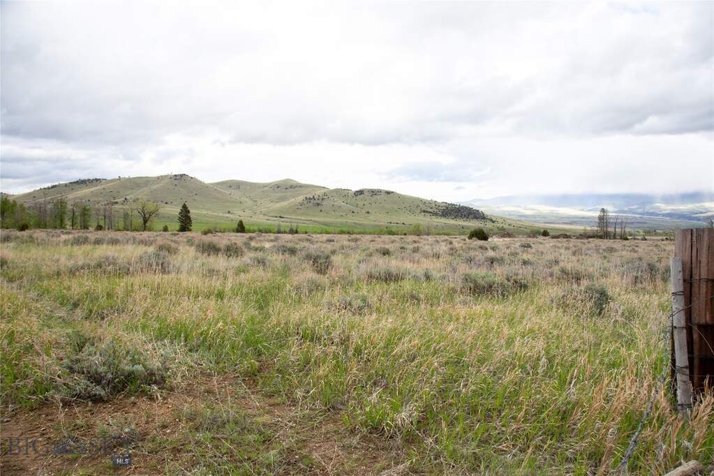 Land/Vacant Land's Image 12