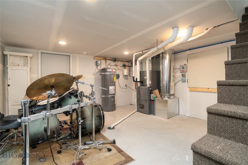 3 Bedroom Single Family Home/House's Image 44