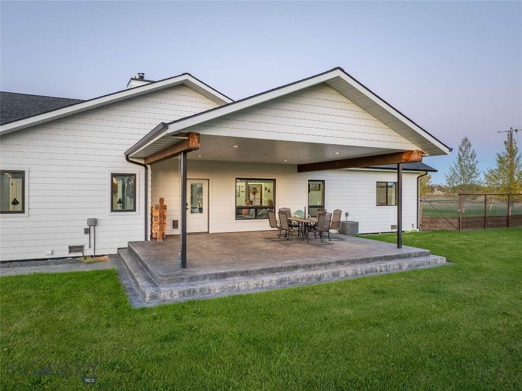 3 Bedroom Single Family Home/House's Image 51