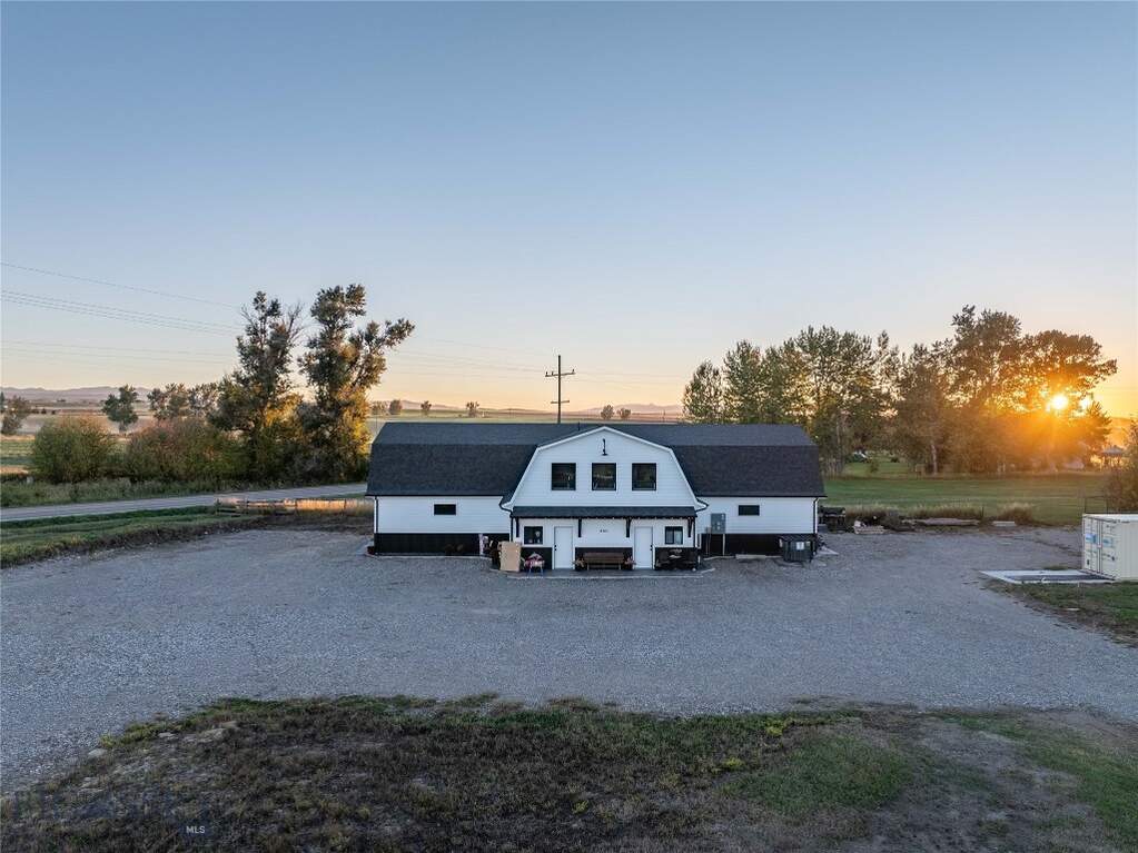 3 Bedroom Single Family Home/House's Image 55
