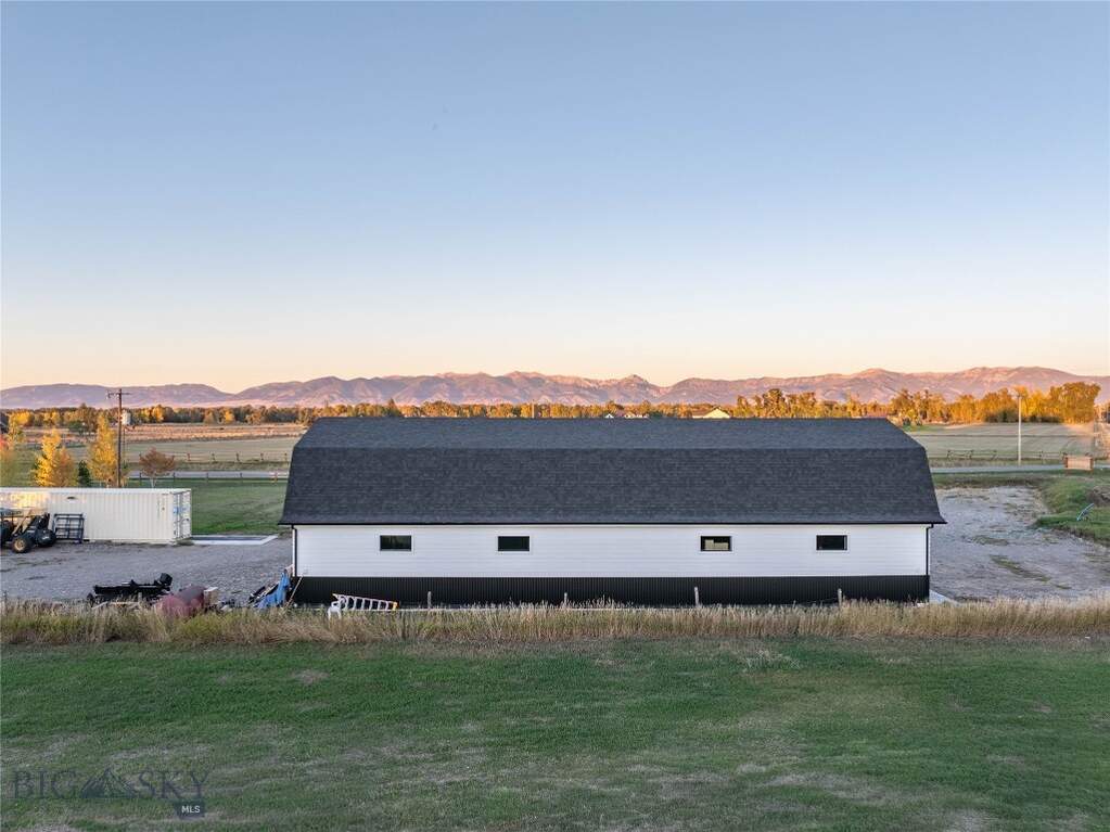 3 Bedroom Single Family Home/House's Image 56