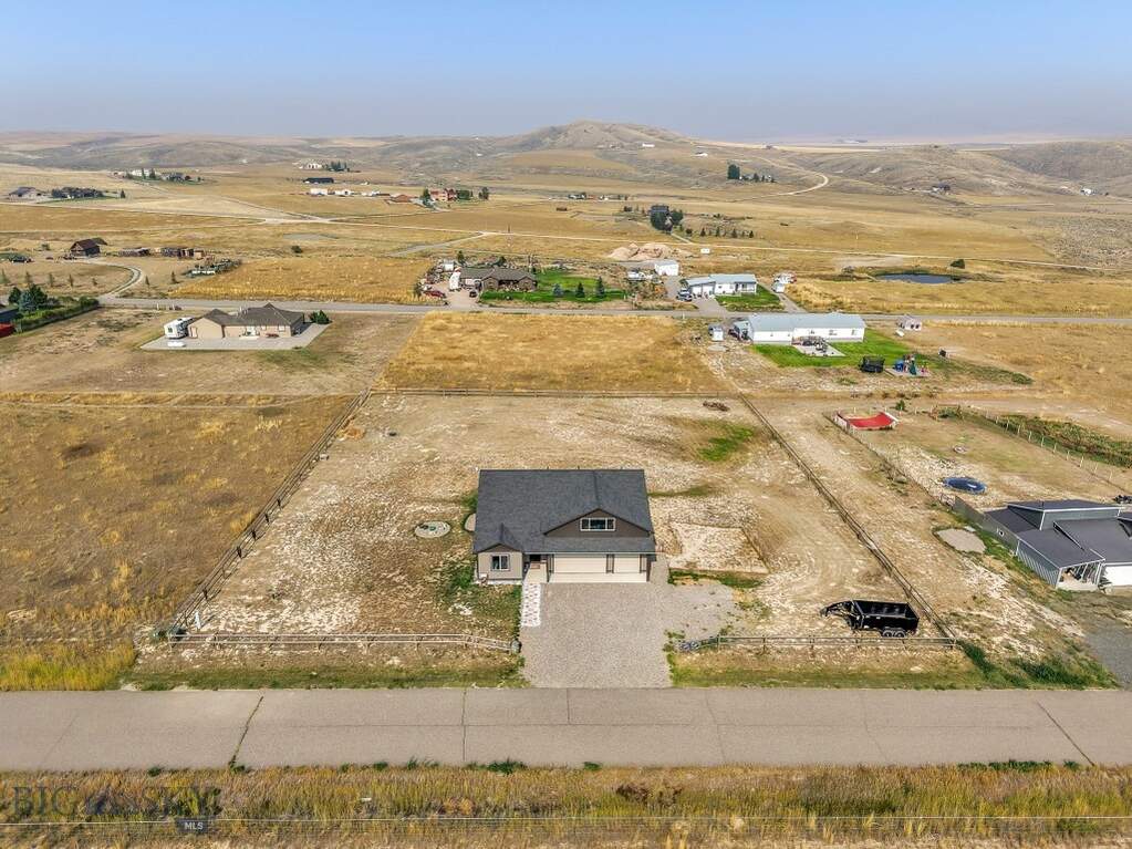 3 Bedroom Single Family Home/House's Image 37