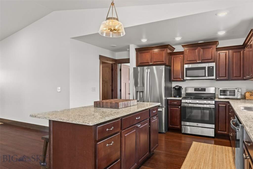 3 Bedroom Single Family Home/House's Image 13