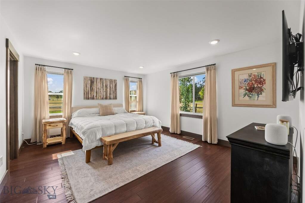 3 Bedroom Single Family Home/House's Image 20