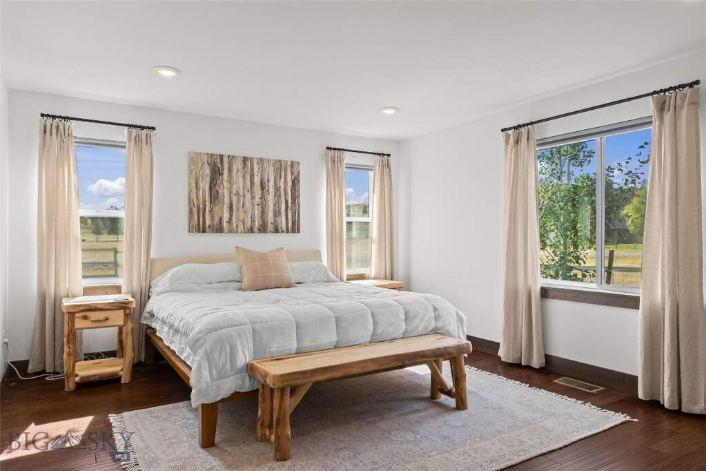 3 Bedroom Single Family Home/House's Image 21