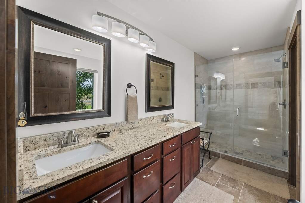 3 Bedroom Single Family Home/House's Image 25