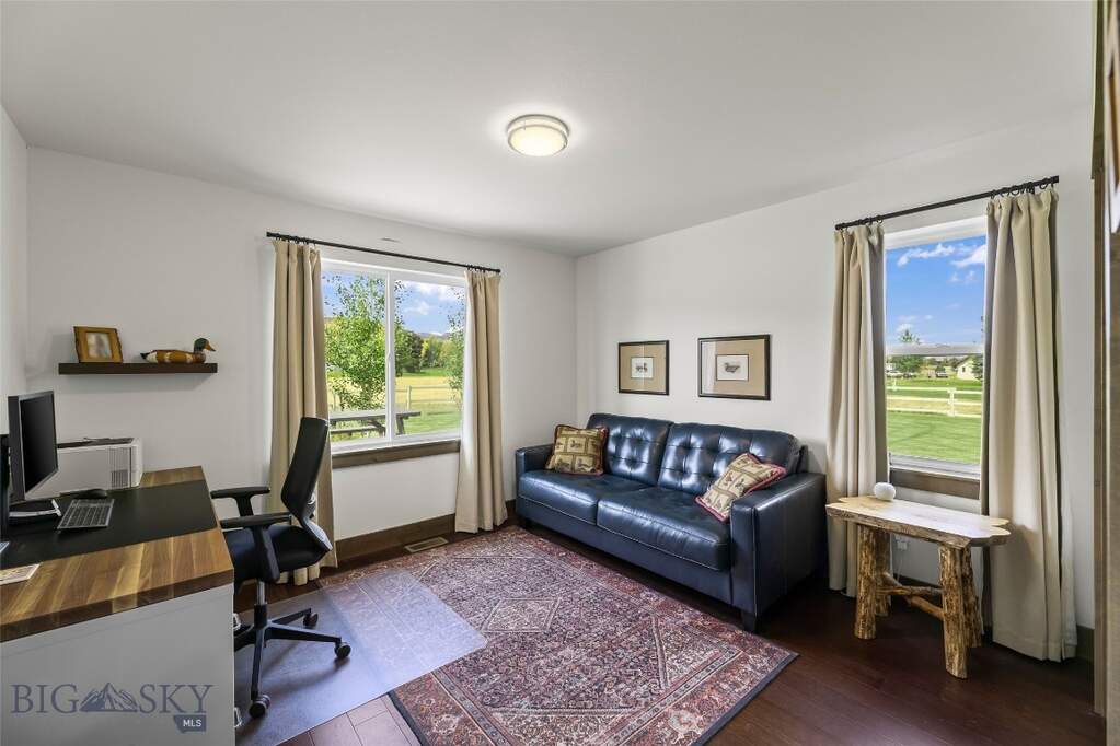 3 Bedroom Single Family Home/House's Image 33