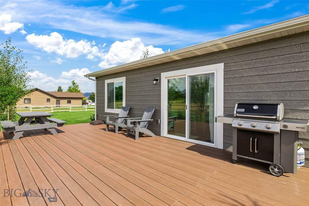 3 Bedroom Single Family Home/House's Image 46