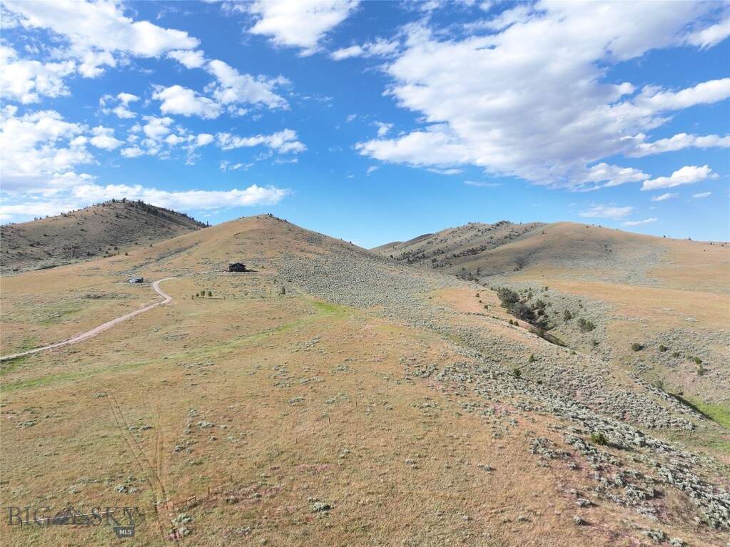 Land/Vacant Land's Image 10