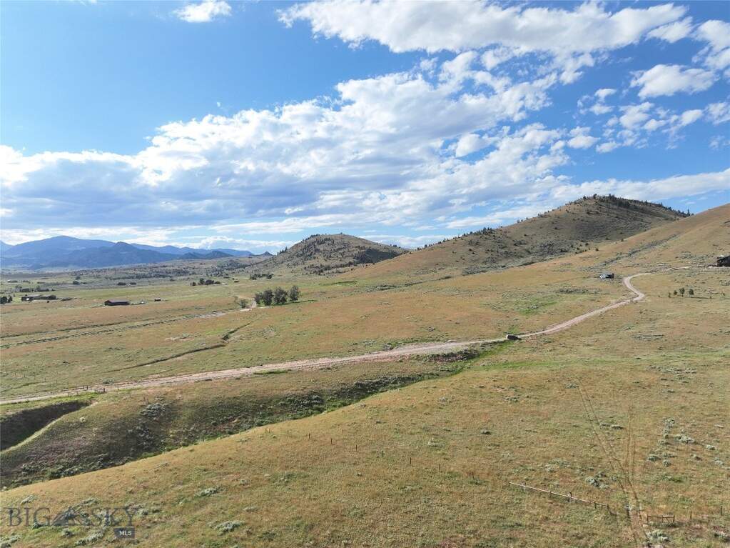 Land/Vacant Land's Image 11