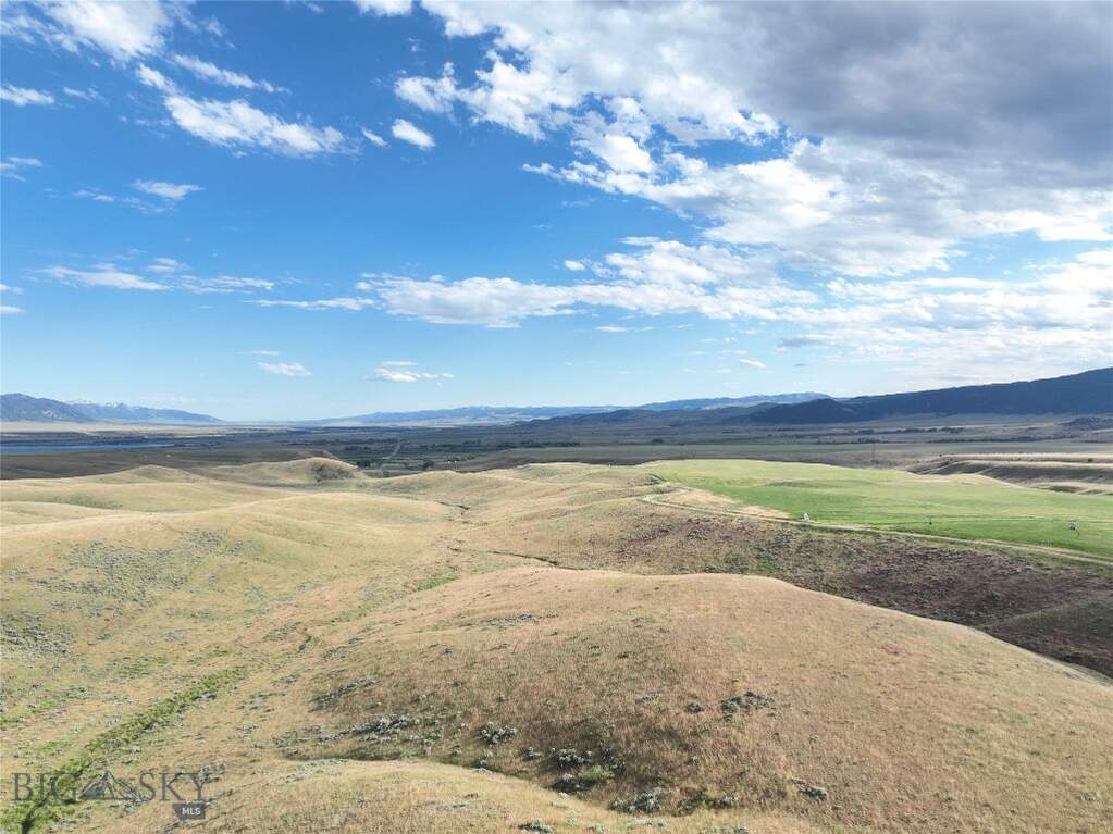 Land/Vacant Land's Image 14