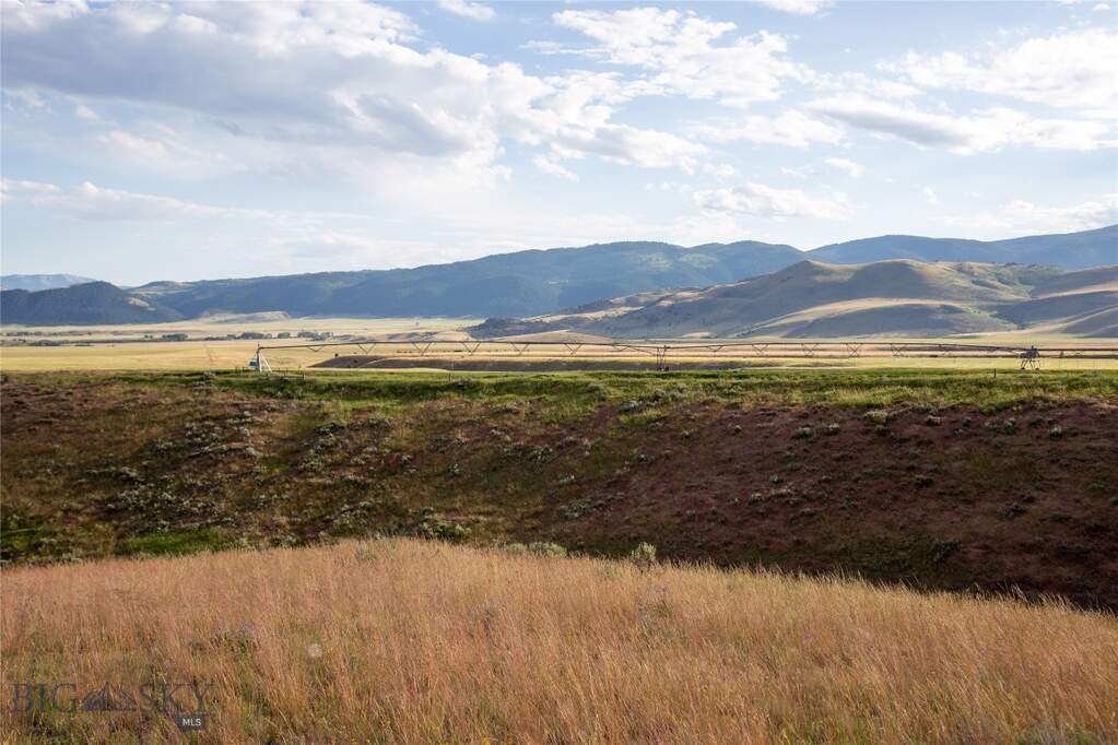 Land/Vacant Land's Image 44